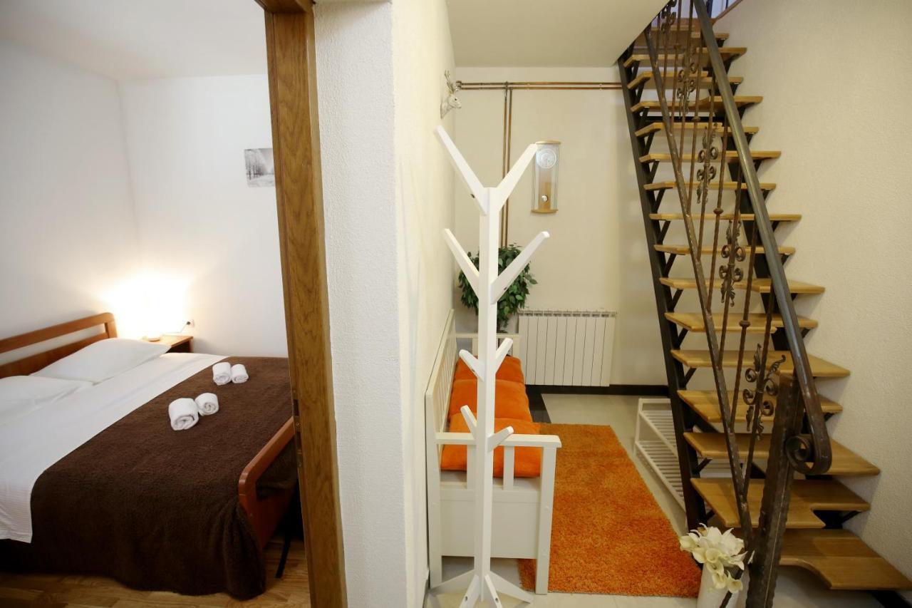 Holiday House Dolce Vita Sukosan Exterior photo